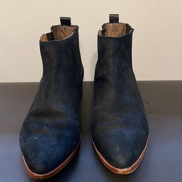 GAP Western Style Leather Booties - Picture 2 of 8